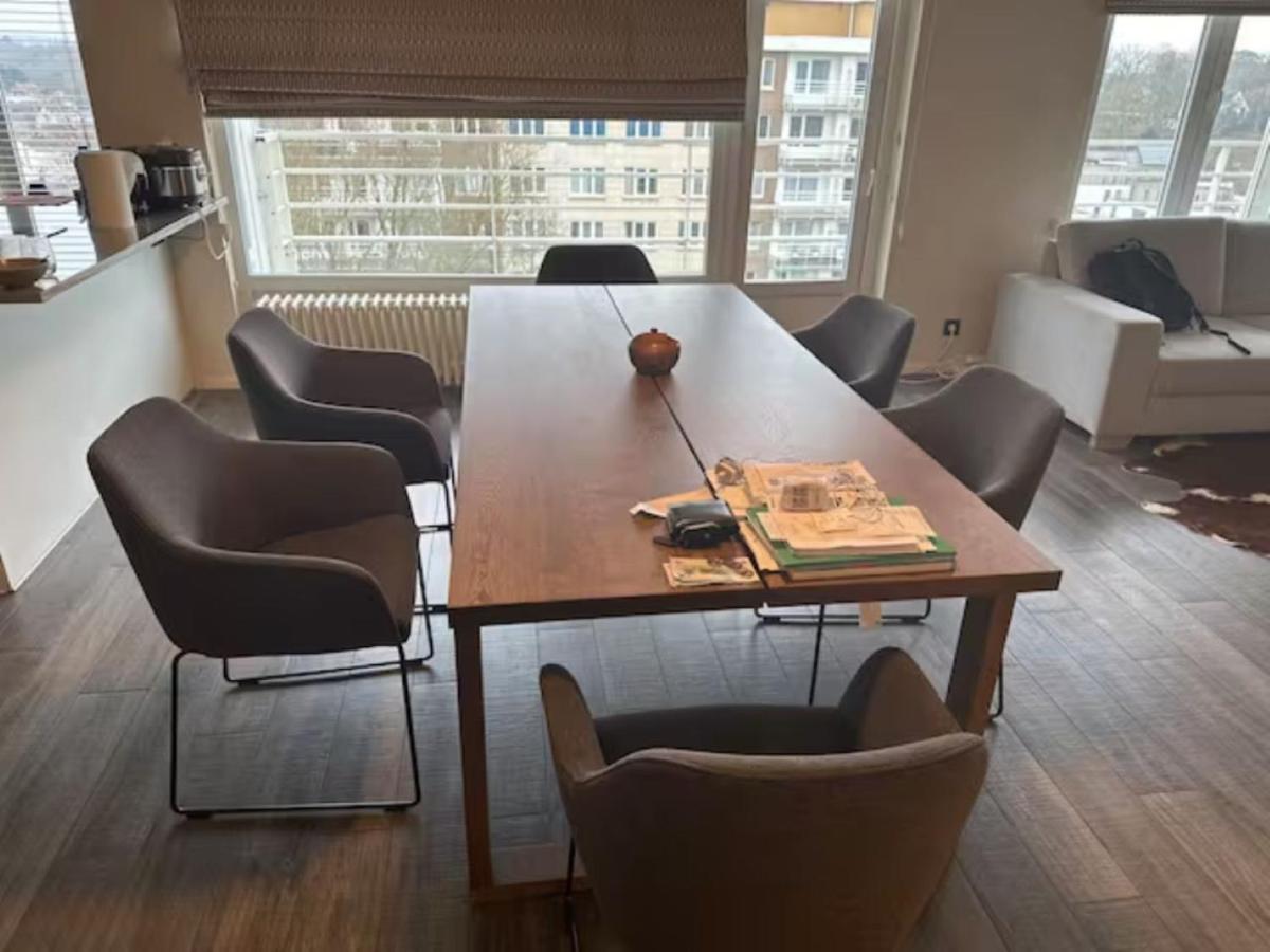 Clam，Grand Apartment In Uccle บรัสเซลส์ ภายนอก รูปภาพ